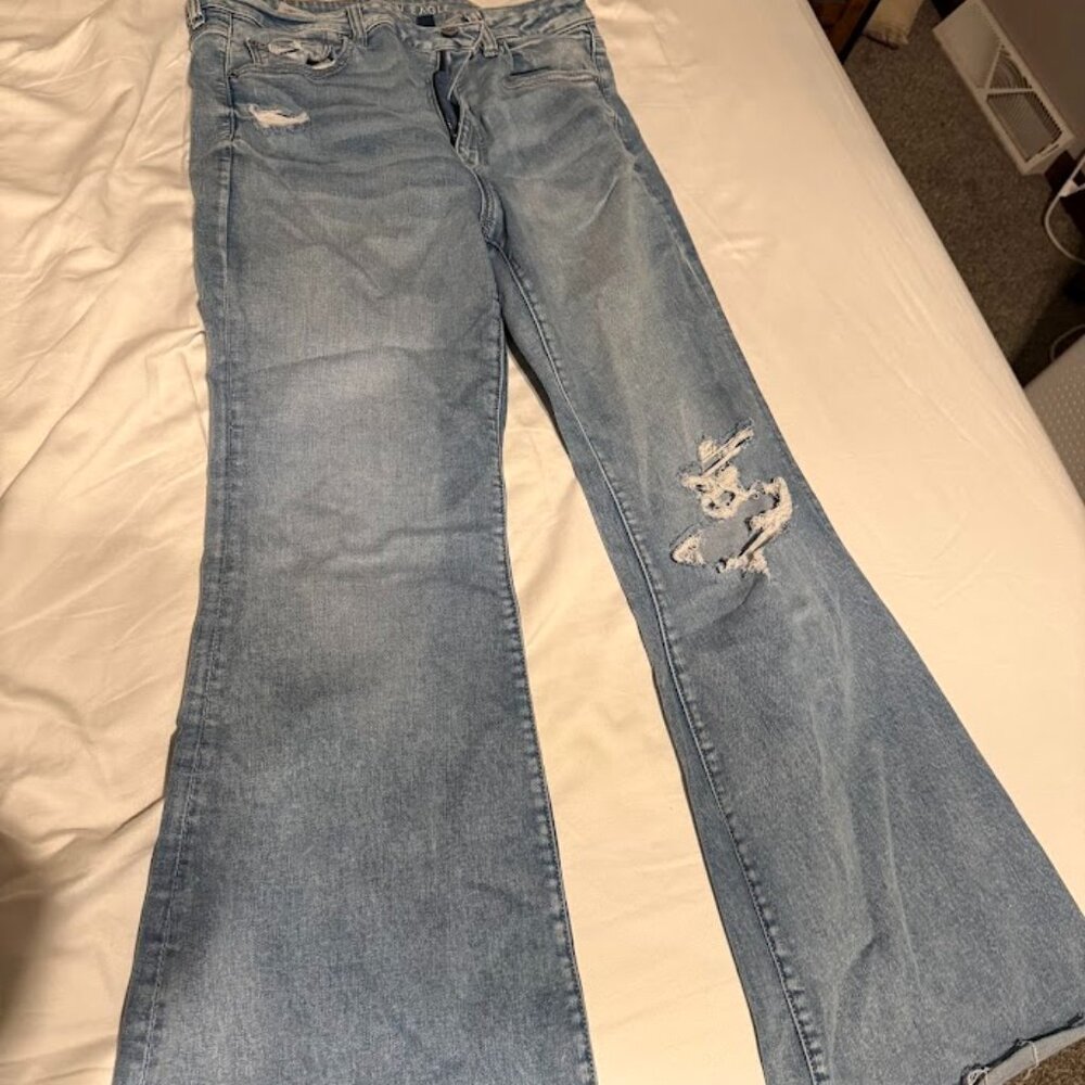 American Eagle Outfitters Flare Jeans